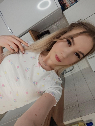 Free litttle_ladyy