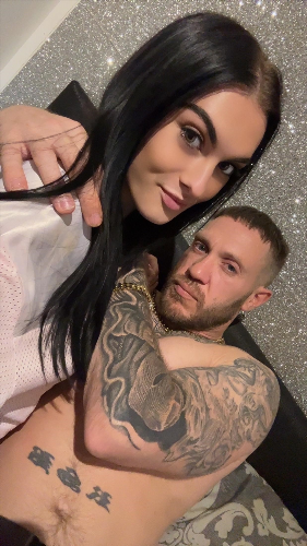 sexyslutcouple1